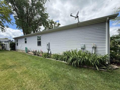 11385 N Memorial Parkway Cromwell IN 46732
