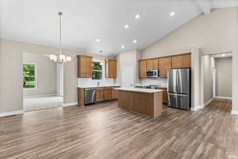 2127 Deepwater Loop Monticello IN 47960