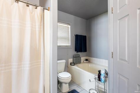 4337 Silver Birch Cove New Haven IN 47446