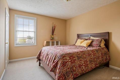 531 Lissaaron Drive Winchester IN 47394