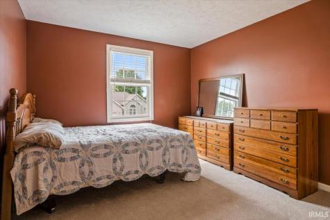 531 Lissaaron Drive Winchester IN 47394