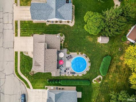 531 Lissaaron Drive Winchester IN 47394