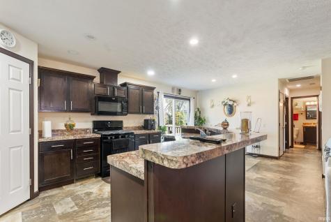 4222 N Lighthouse Drive Warsaw IN 46582