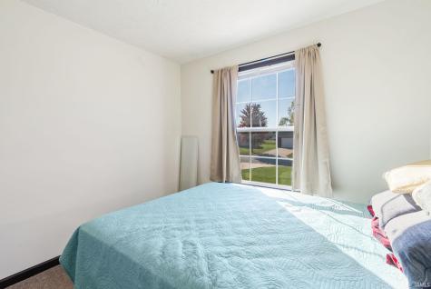 4222 N Lighthouse Drive Warsaw IN 46582
