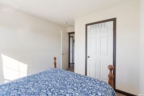 4222 N Lighthouse Drive Warsaw IN 46582