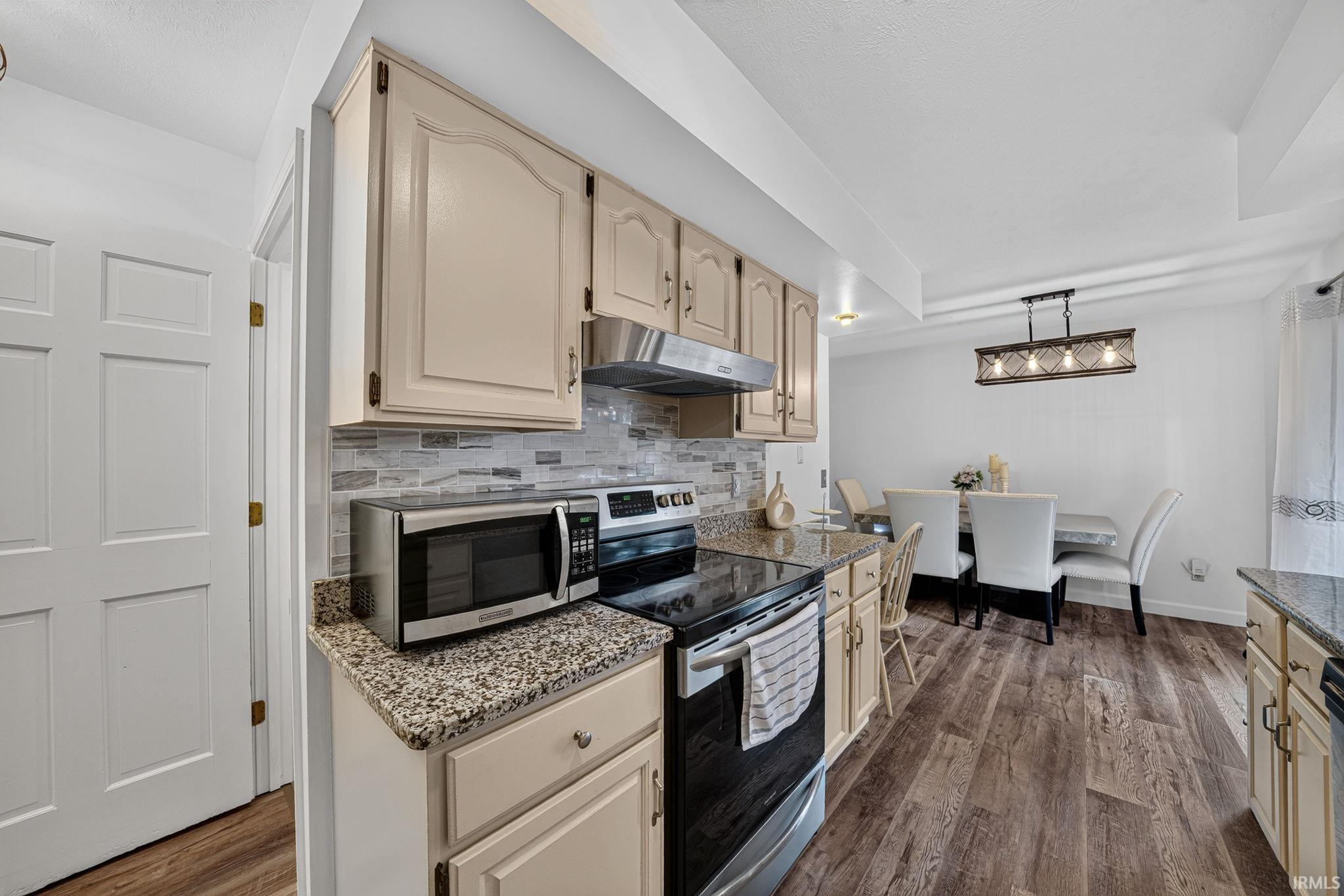 12222 N Timberline Trace Granger IN 46530