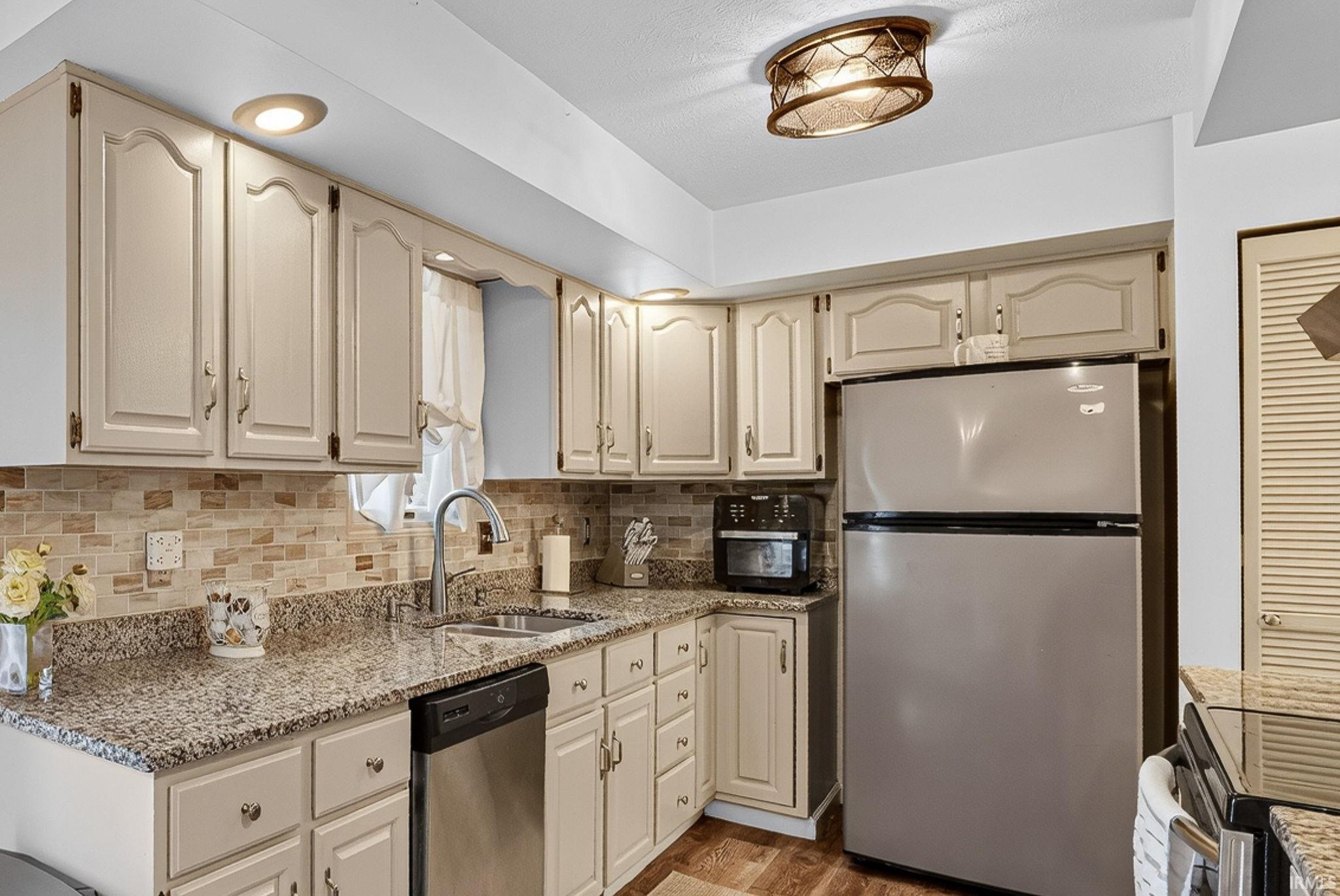 12222 N Timberline Trace Granger IN 46530