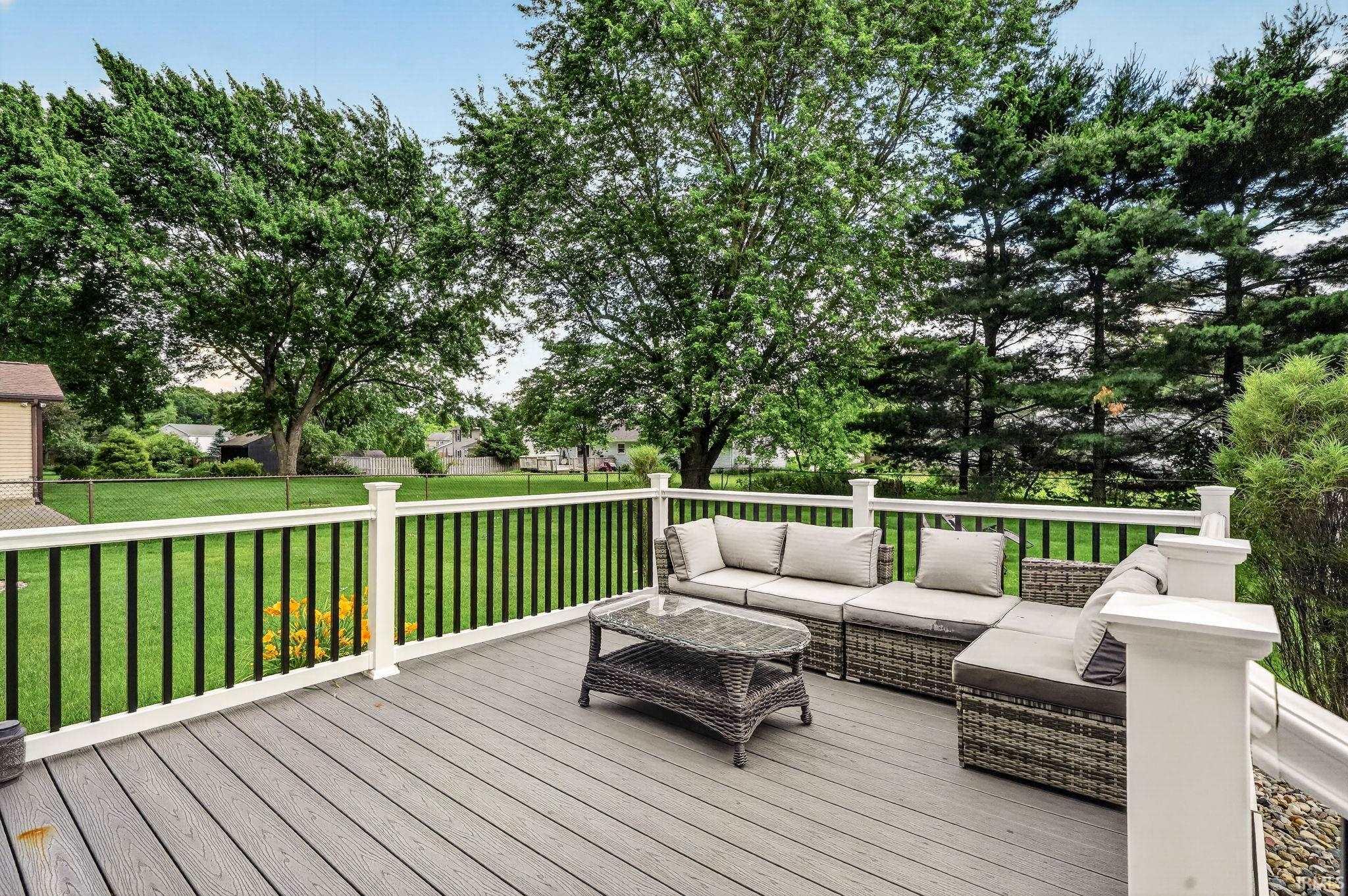 12222 N Timberline Trace Granger IN 46530