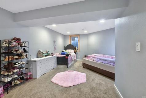 1814 Cambridge Drive Warsaw IN 46580