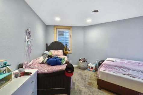1814 Cambridge Drive Warsaw IN 46580