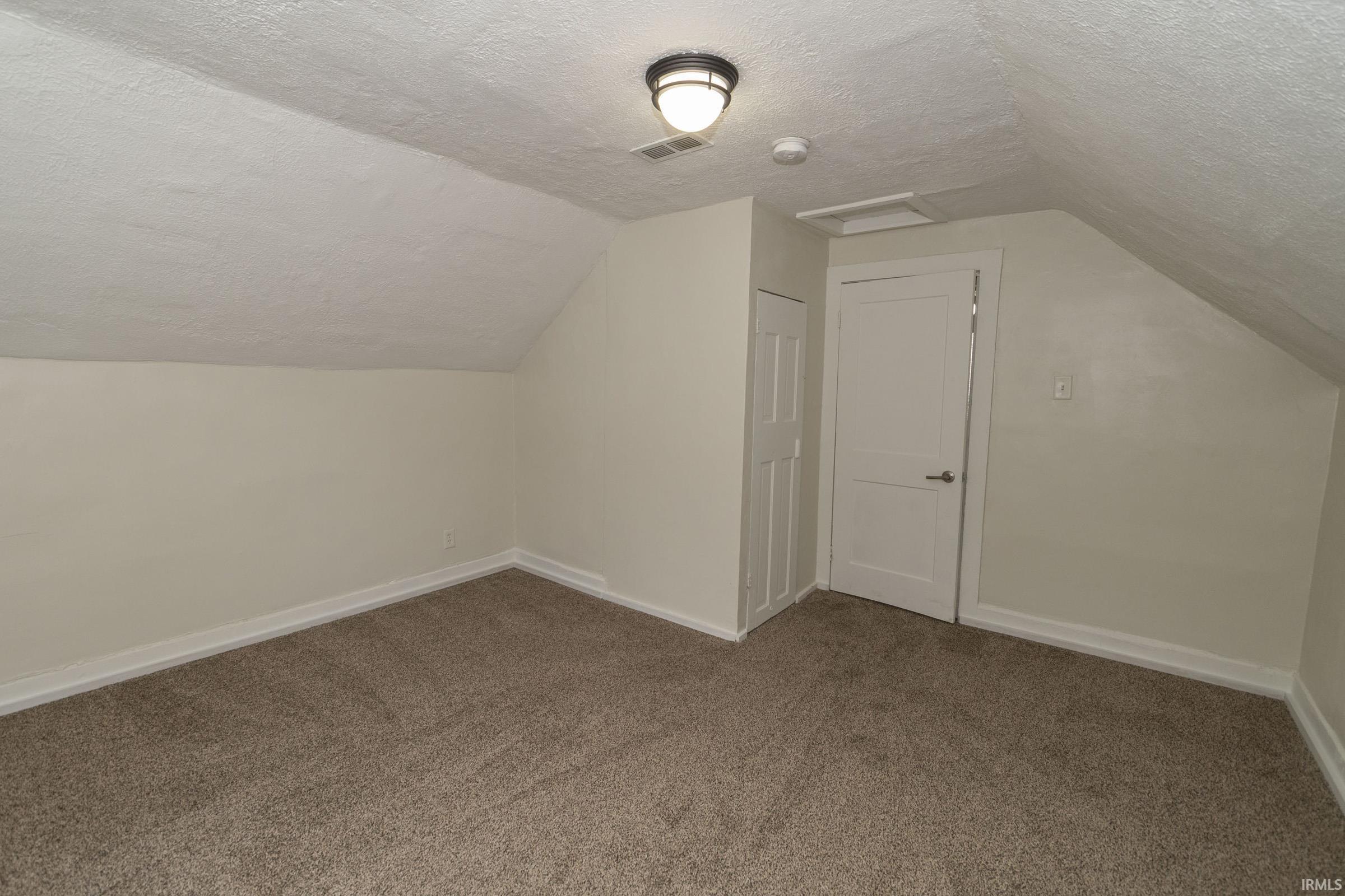 922 Monroe Street Elkhart IN 46516