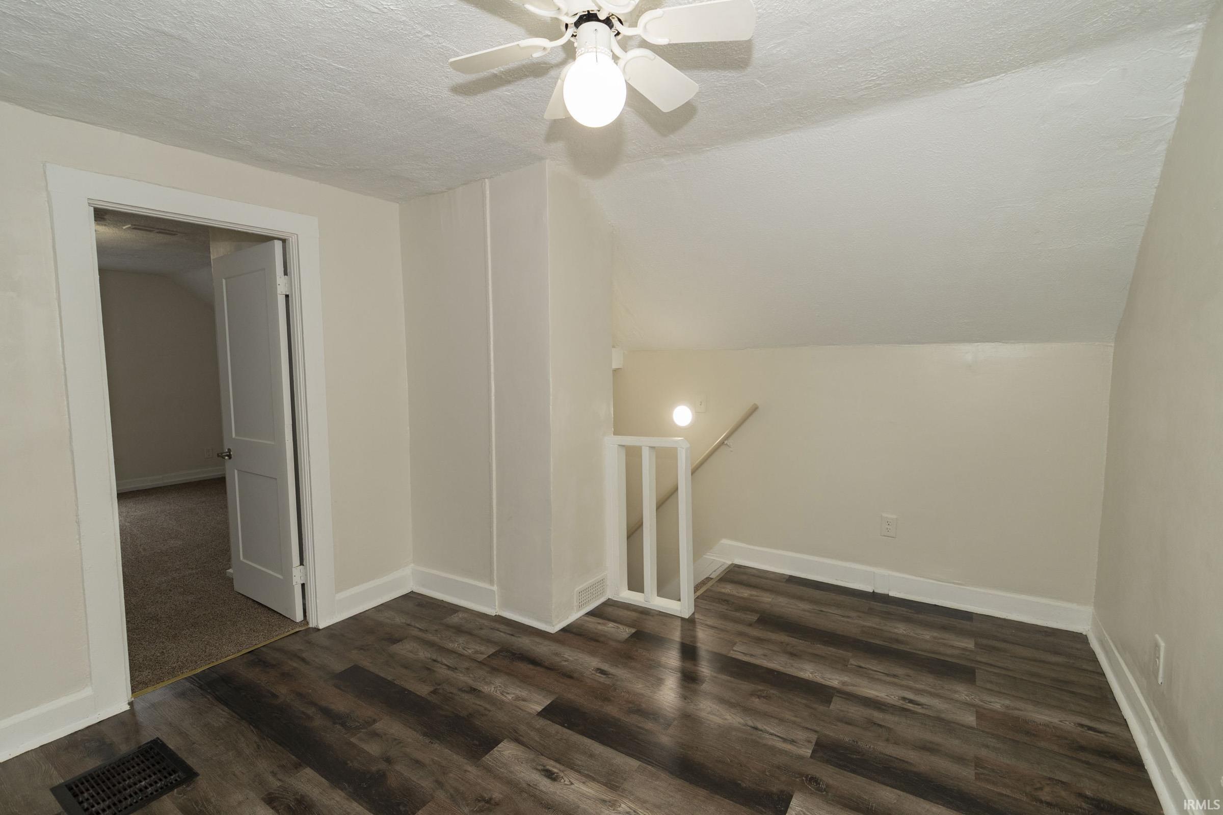 922 Monroe Street Elkhart IN 46516
