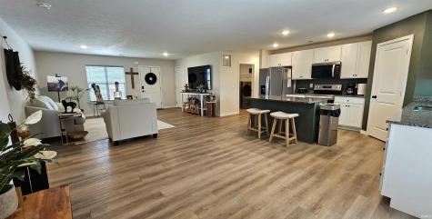 4727 White Spruce Lane Evansville IN 47725
