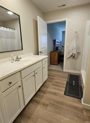 4727 White Spruce Lane Evansville IN 47725