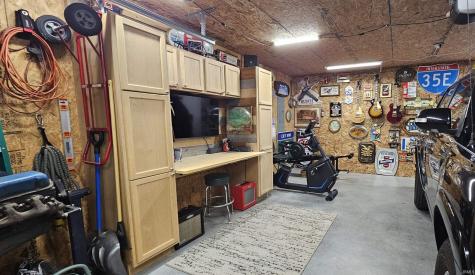 4727 White Spruce Lane Evansville IN 47725