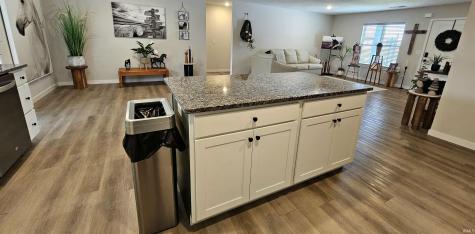 4727 White Spruce Lane Evansville IN 47725