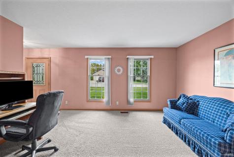 1922 Bayberry Lane West Lafayette IN 47906