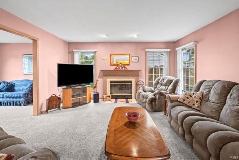1922 Bayberry Lane West Lafayette IN 47906