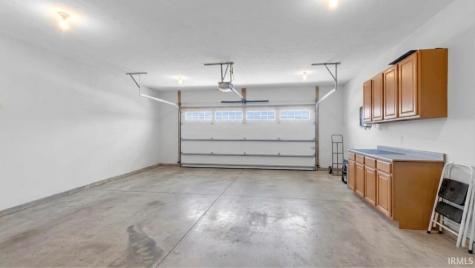 3901 W Geranium Lane Bloomington IN 47404