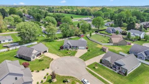 3901 W Geranium Lane Bloomington IN 47404