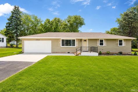 1918 Klug Drive Fort Wayne IN 46818