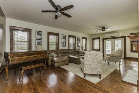 7201 E Windsor Road Selma IN 47383