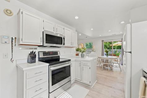 317 Passier Court Fort Wayne IN 46825