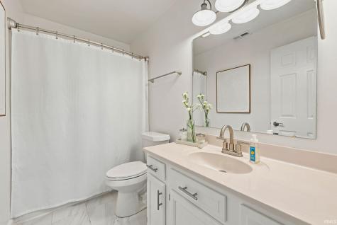 317 Passier Court Fort Wayne IN 46825