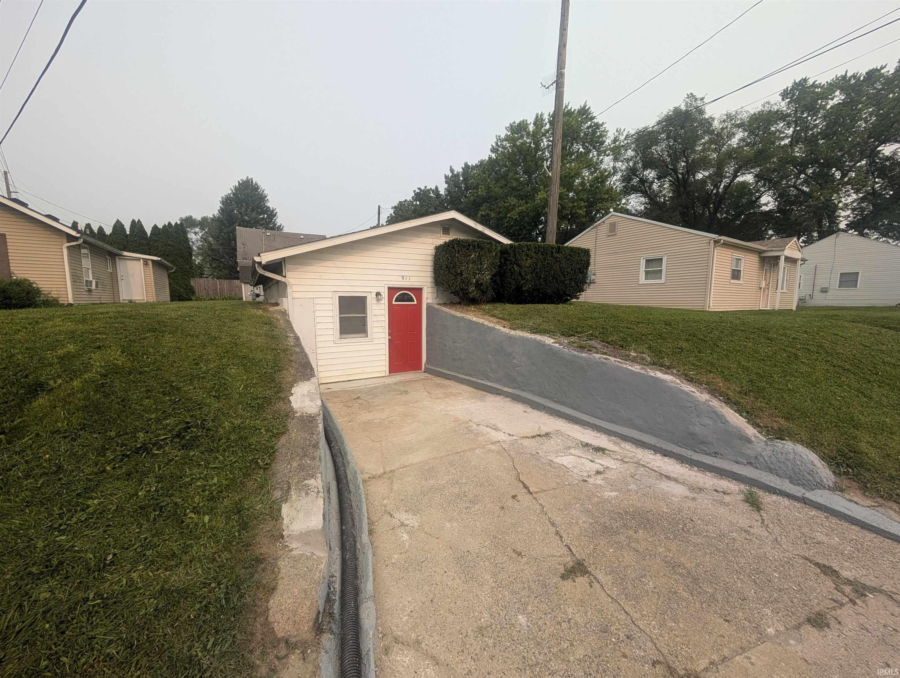 911 N Main Street Goshen IN 46528