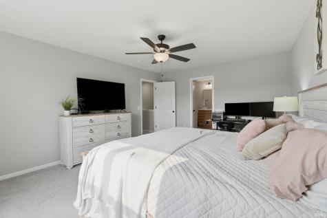 354 Zebulon Cove Fort Wayne IN 46818