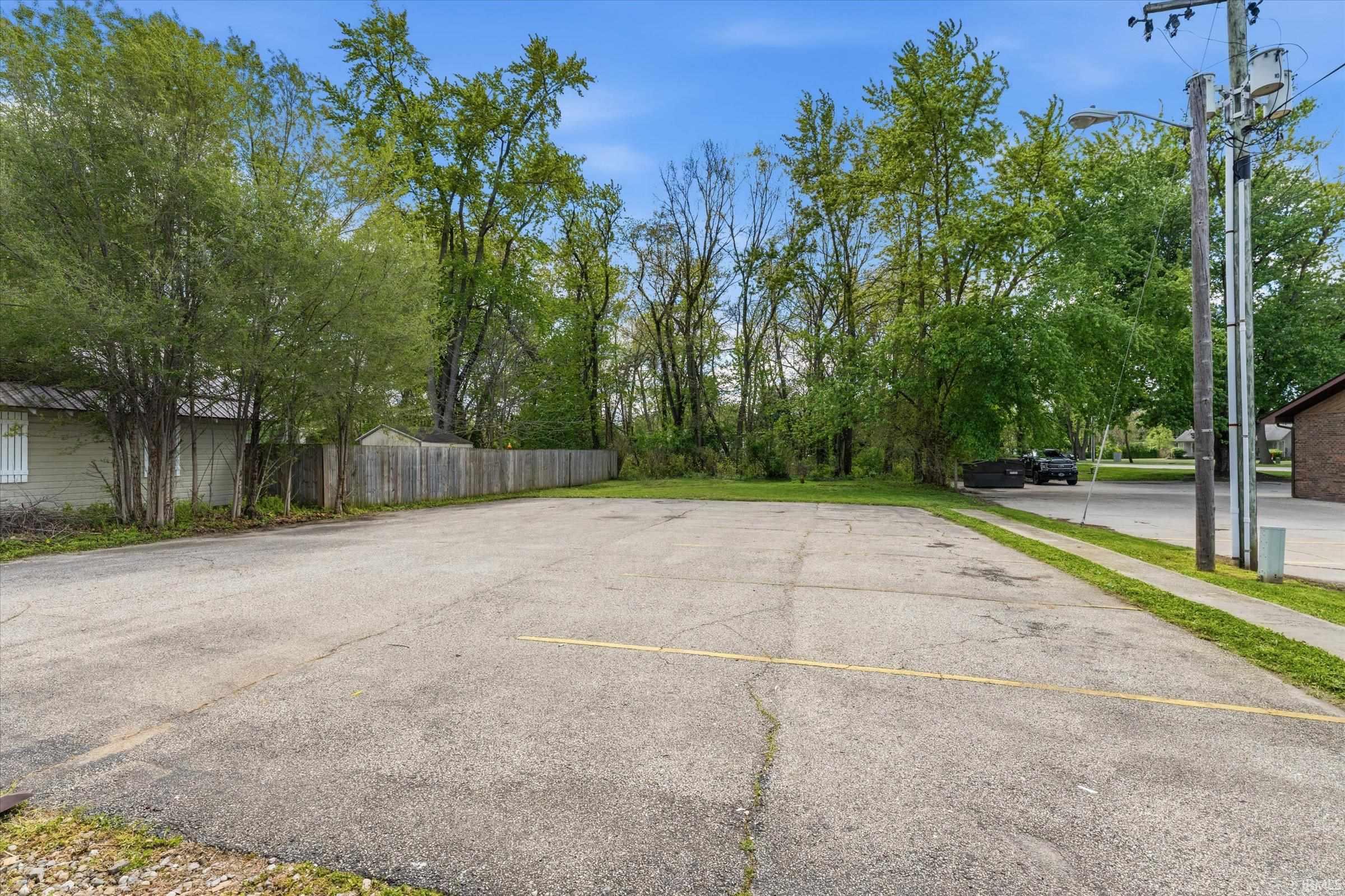 23408 Us Highway 33 Highway Elkhart IN 46517