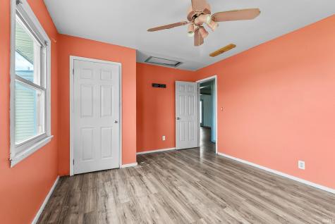 1858 W Auburn Drive Auburn IN 46706