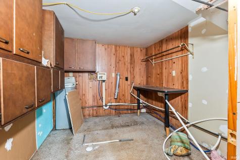 1858 W Auburn Drive Auburn IN 46706