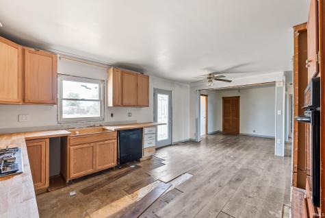 1858 W Auburn Drive Auburn IN 46706