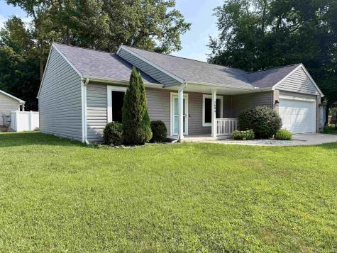 1604 Aspen Drive Goshen IN 46526