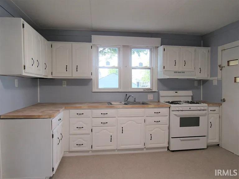 825 Camden Street South Bend IN 46619