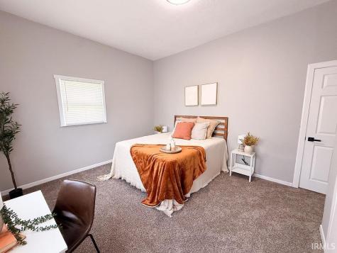1222 E 7th Street Muncie IN 47302