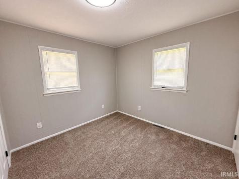 1222 E 7th Street Muncie IN 47302