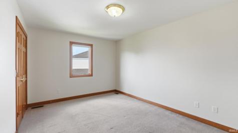 9327 Sugar Hill Drive Fort Wayne IN 46835