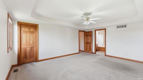 9327 Sugar Hill Drive Fort Wayne IN 46835