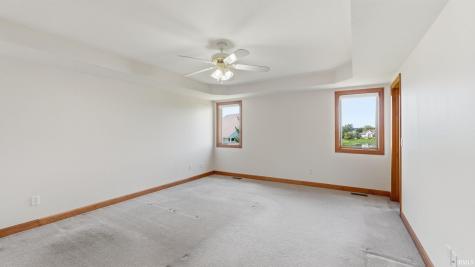 9327 Sugar Hill Drive Fort Wayne IN 46835