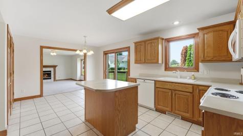 9327 Sugar Hill Drive Fort Wayne IN 46835