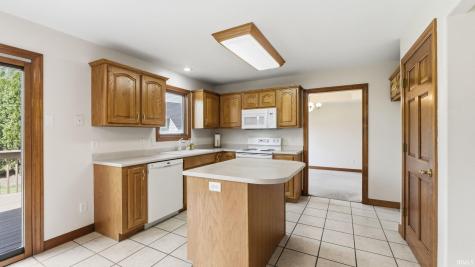 9327 Sugar Hill Drive Fort Wayne IN 46835