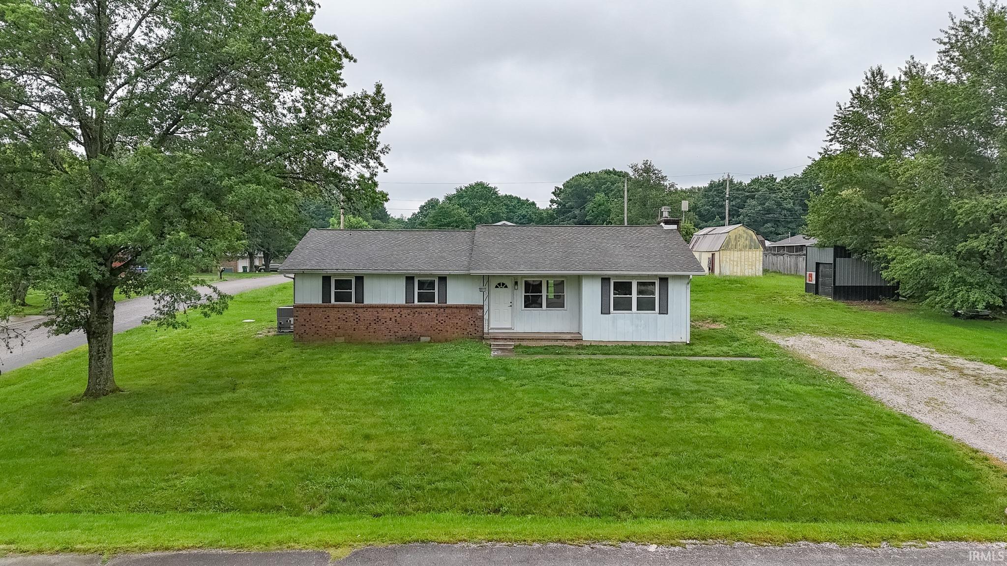 2580 Juanita Avenue Wadesville IN 47638