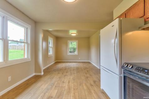2580 Juanita Avenue Wadesville IN 47638
