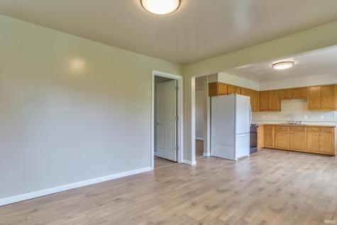2580 Juanita Avenue Wadesville IN 47638