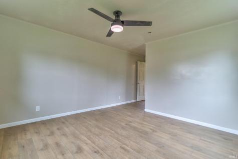 2580 Juanita Avenue Wadesville IN 47638