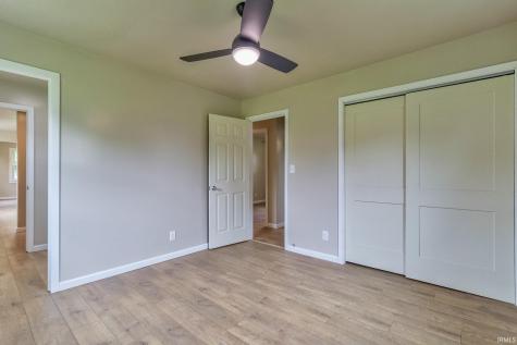 2580 Juanita Avenue Wadesville IN 47638