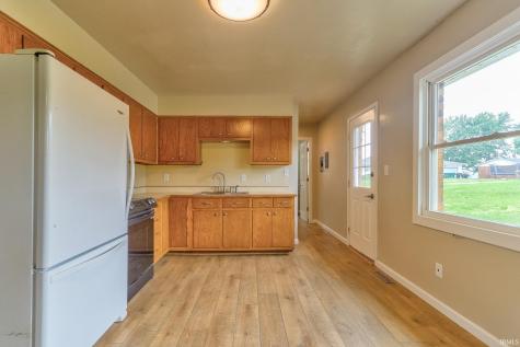 2580 Juanita Avenue Wadesville IN 47638