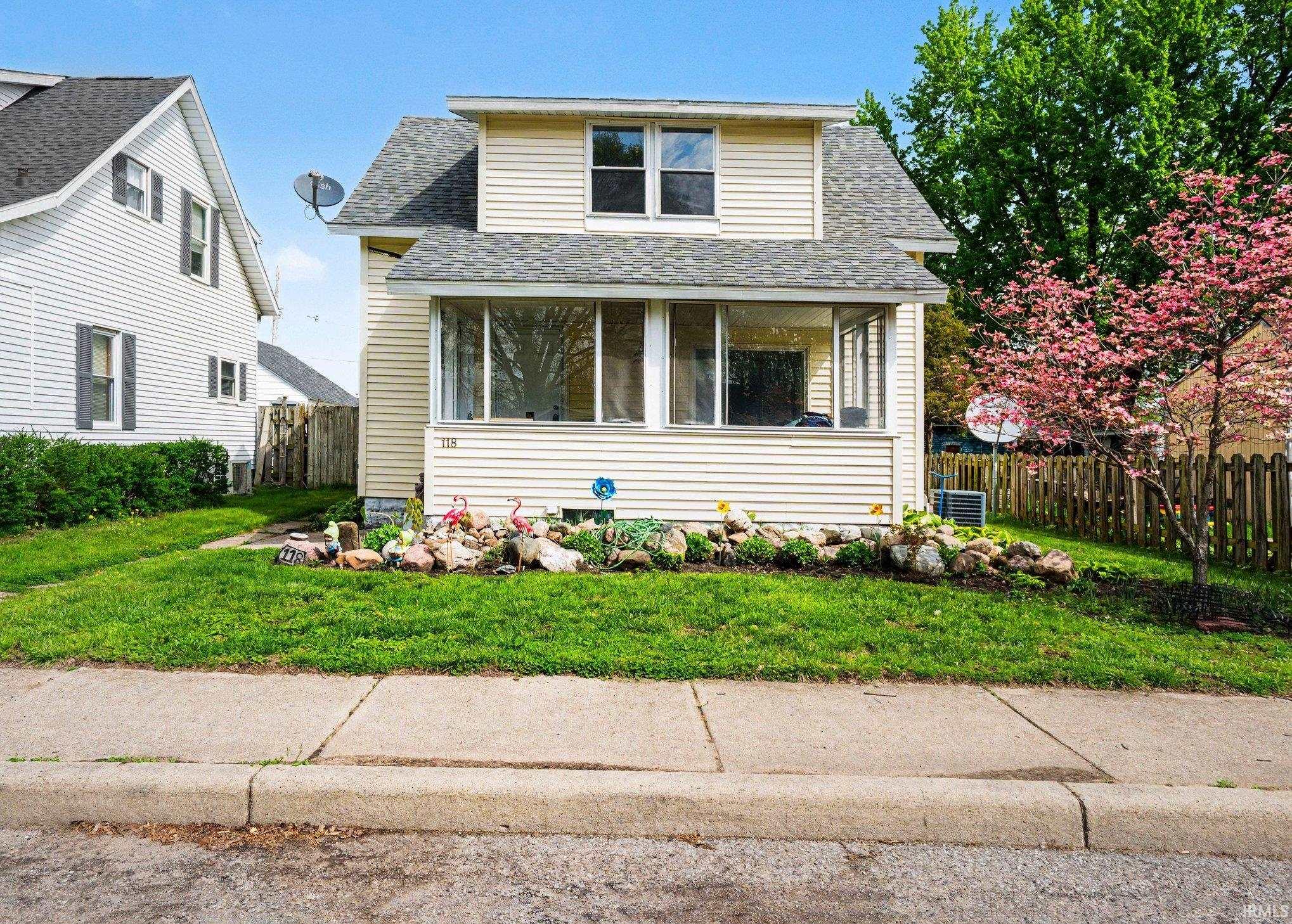 118 Stanley Street Mishawaka IN 46545